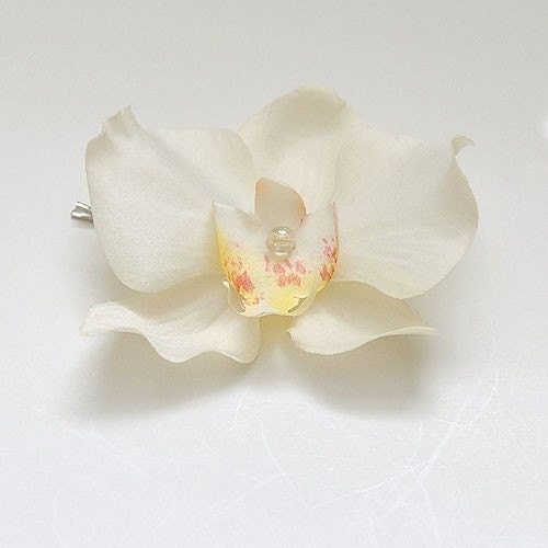 Off white Orchid flower hair bobby pin, bridal, bridesmaid, hairpiece