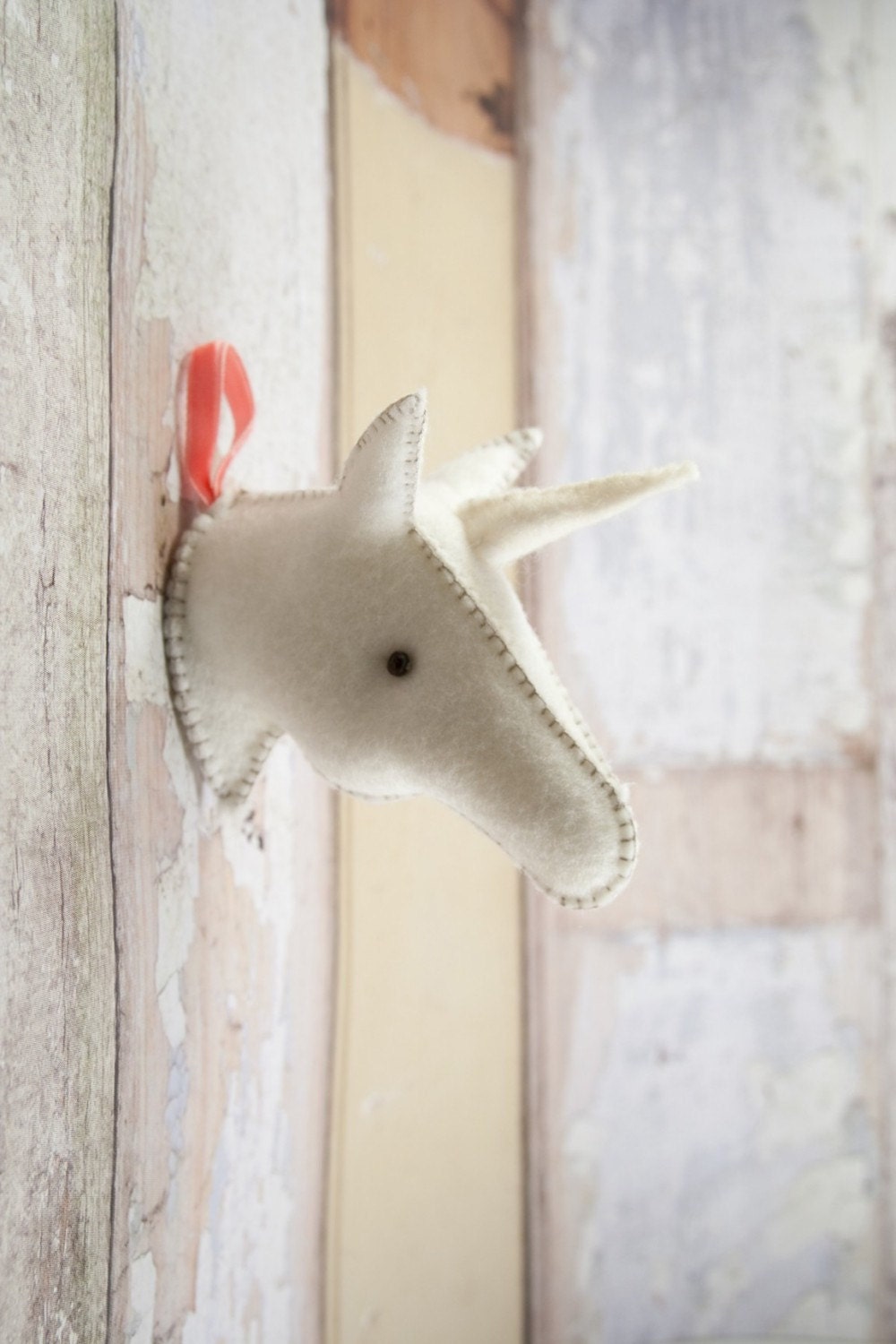 Little unicorn - felt mounted unicorn head - with magnet