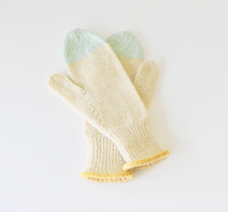 ON SALE Mittens 002