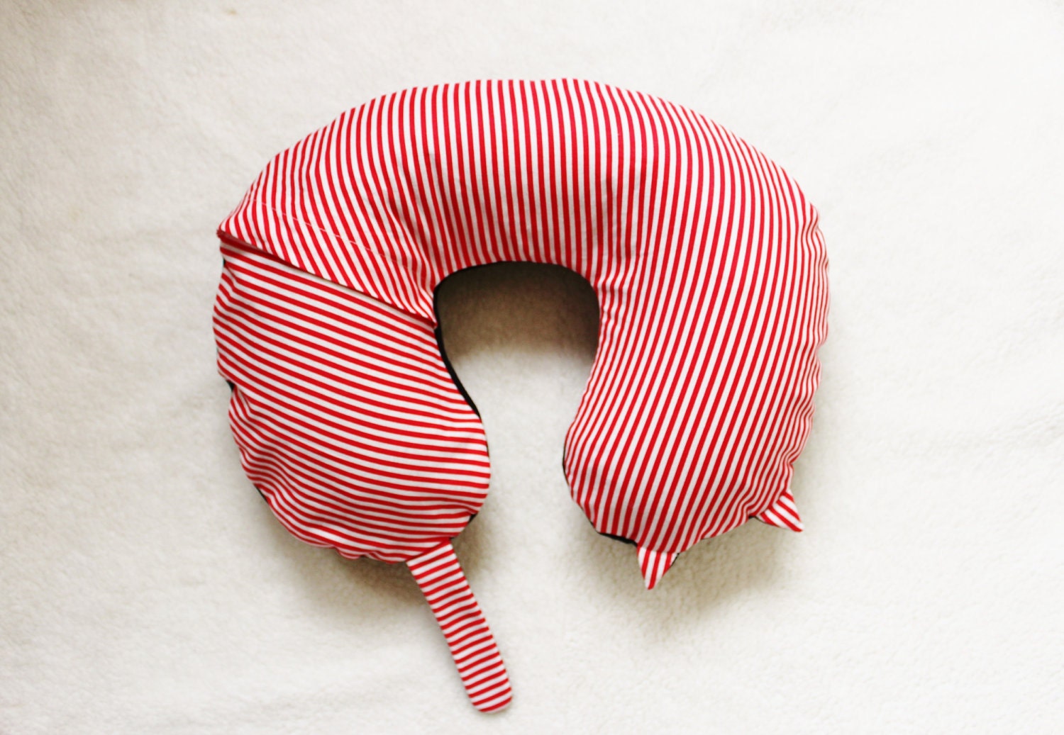 Cat Travel Inflatable Pillow (stripe)