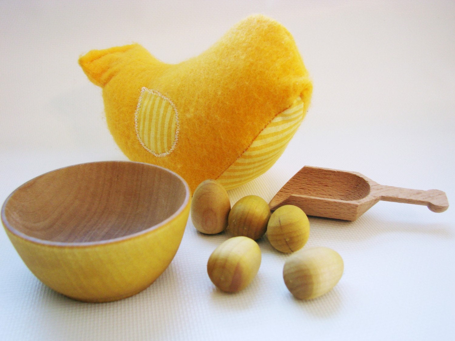 Chick-A-Dee Playset - Yellow Edition - A Montessori and Waldorf Inspired Counting and Learning Toy