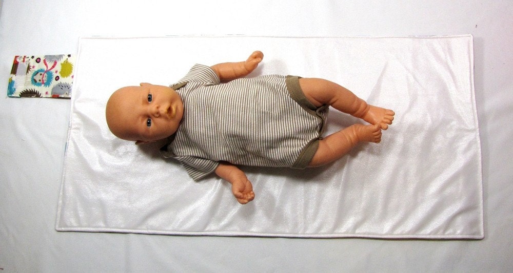 Diaper Changing Pad and Wet Bag - Nappy Change Mat and Nappy Bag - You choose Fabric - Made to Order