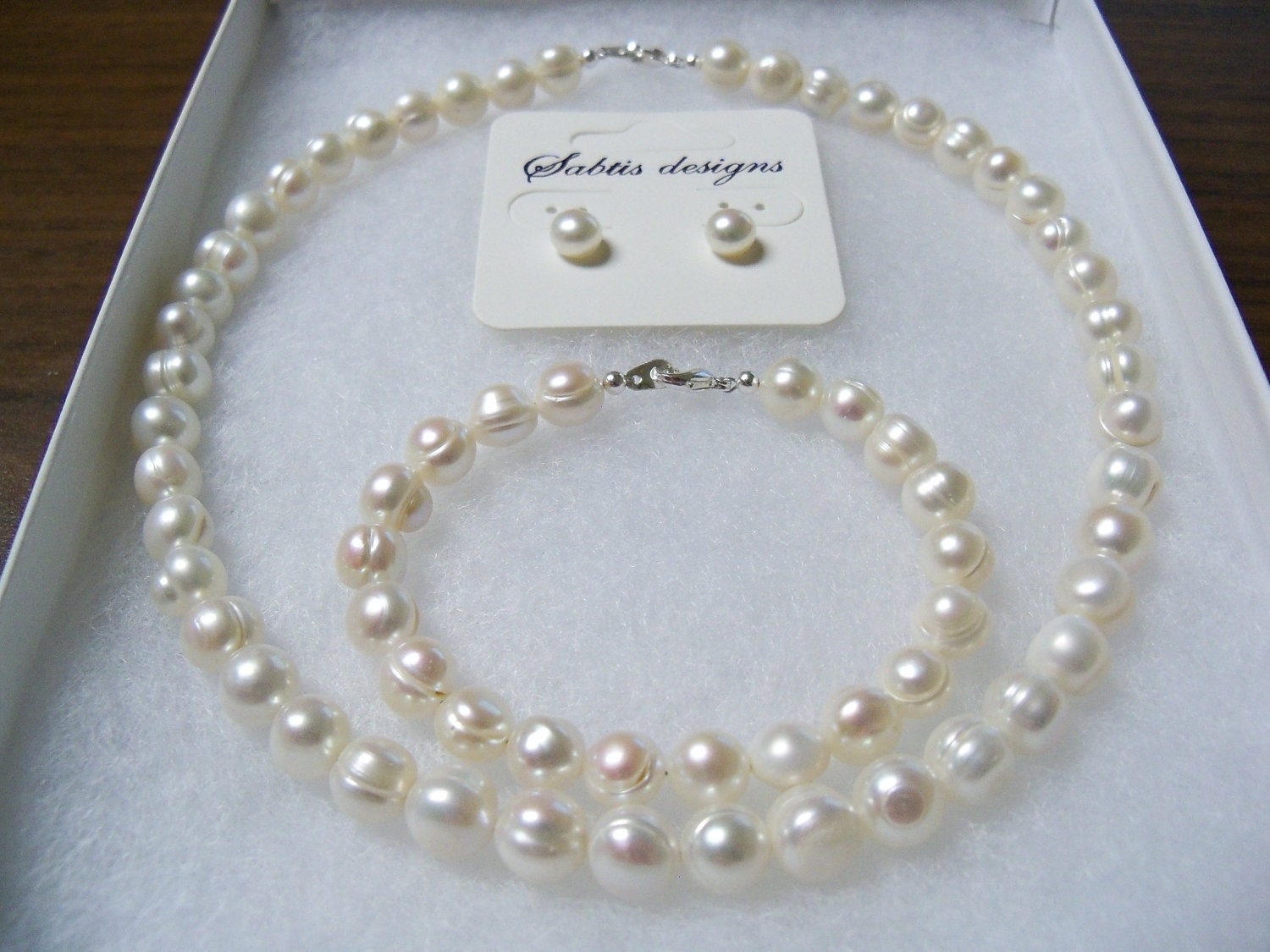 Pearl necklace set Single strand large white freshwater pearl necklace bracelet and earrings Set