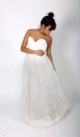 Handmade Eco-friendly Layered Lace Wedding Gown