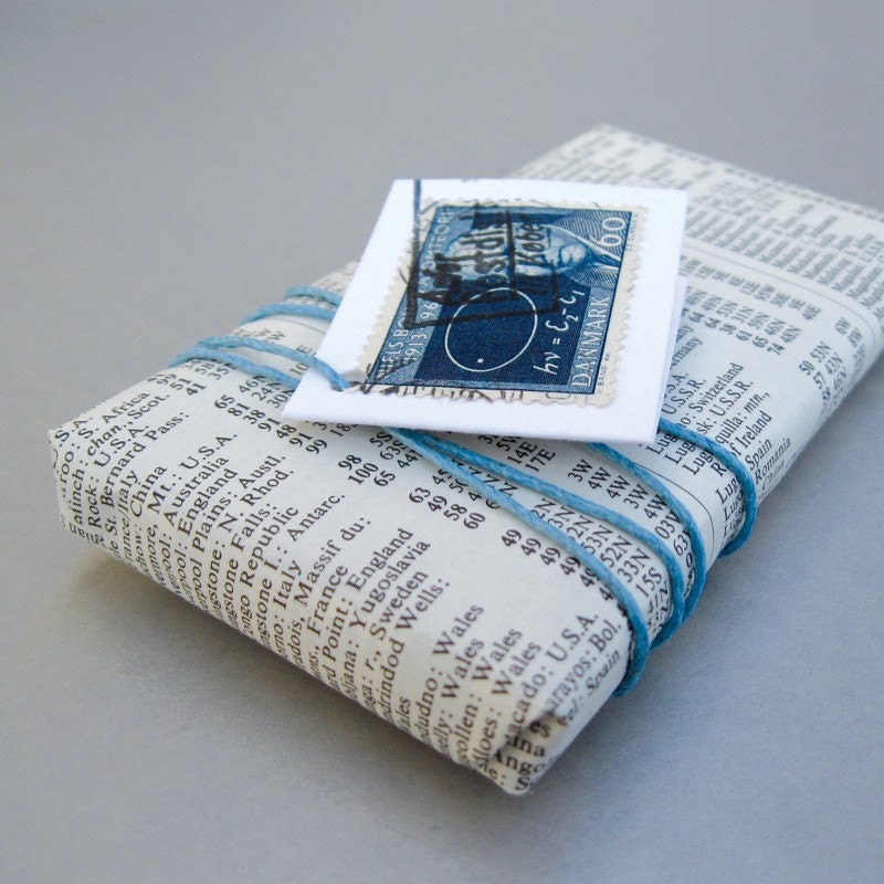 20 map & travel themed gift tags made with original vintage and recycled materials