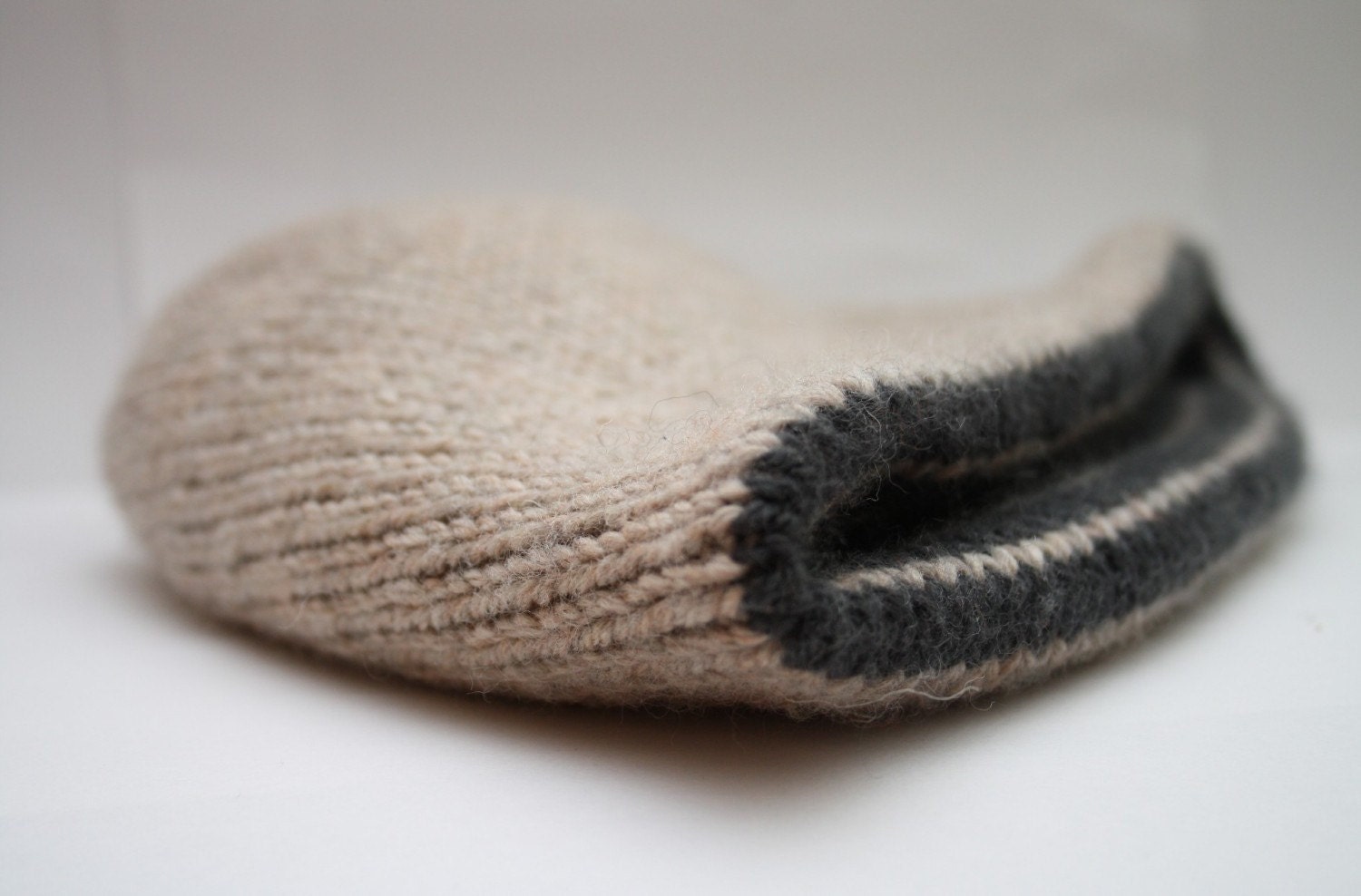 CHRISTOPHER // hat reversible stockinette stripe toque knitting pattern PDF
