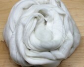 Superfine Merino Wool Roving (Combed Top) - Undyed Fiber for Spinning or Felting (8oz)
