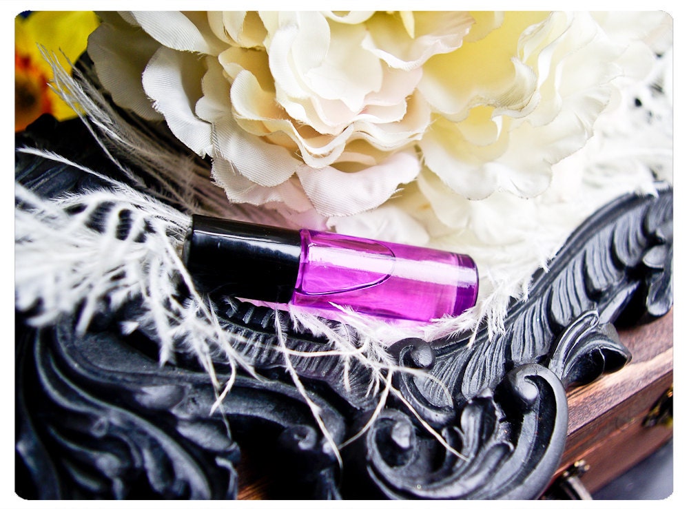 the devil and miss jones- natural perfume oil - 1/6 oz essence of lychee, bergamot and blue tansy - limited edition