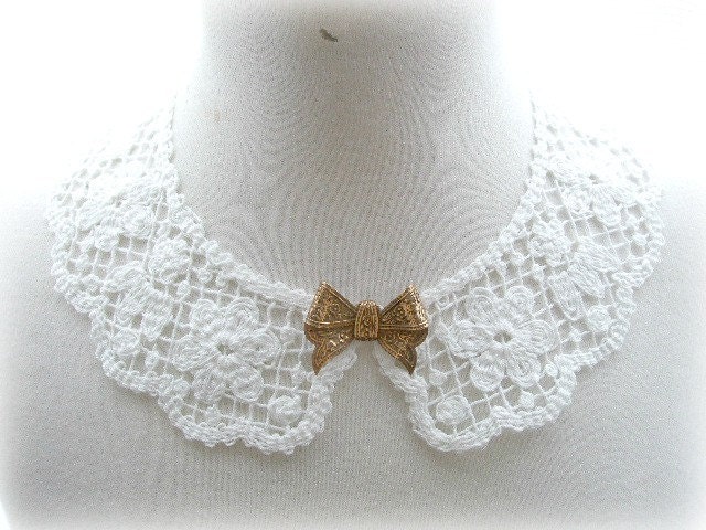 White Lace Collar with Vintage Brass Bow Necklace