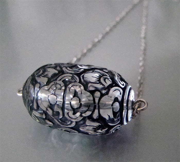 Flourish Necklace