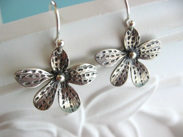 Flower Earrings, STERLING SILVER Earrings, Plumeria Jewelry, Hydrangea Earrings, Sterling Flower Earrings, Everyday Jewelry