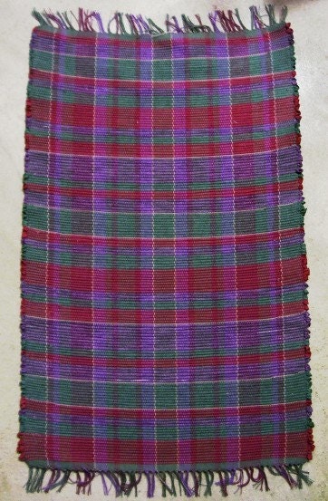 Rag Rug, HIGHLAND Pattern, Handwoven - Wine, Sage Green, Violet (Inv.ID 7-0580/6-23)