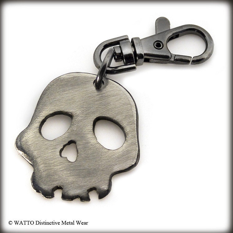 skull keychain