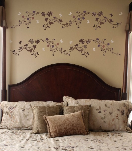 Wall Stencil Wildflower border SM - Reusable stencil for DIY wall decor