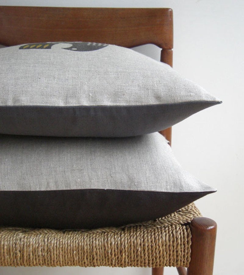 roddy cushion in teal
