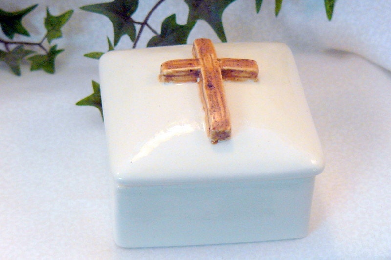 Ceramic Cross Rosary Box Brown