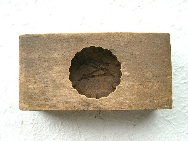 Vintage Japanese Kashigata Sweets Mold - Leaf (P)