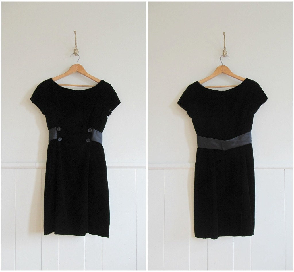 black velvet dress / 1960s vintage velvet wiggle dress / little black dress