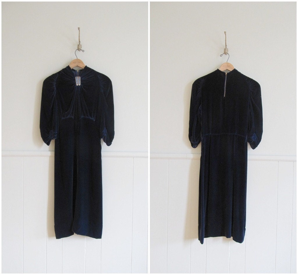 1930s vintage blue silk velvet ruched dress