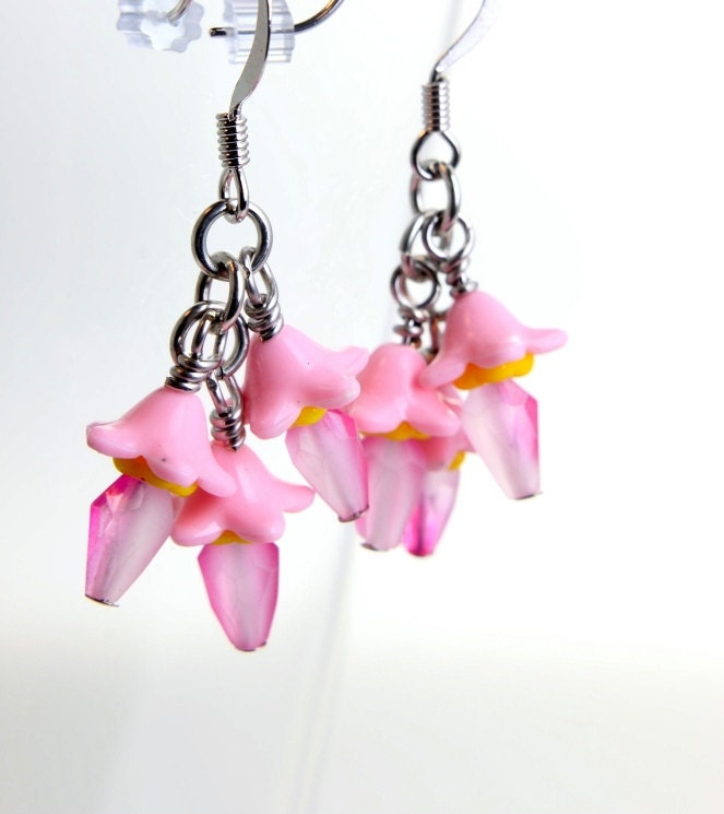beaded flower buds dangling blossoms pinks nickel free pierced earrings