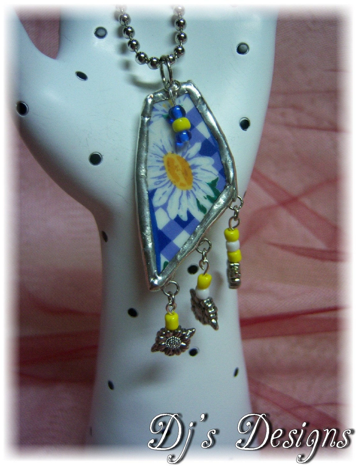 Ceramic Daisy Solder Charm