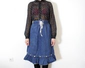 Vintage skirt / high waist blue denim removable ruffle / size XS-S