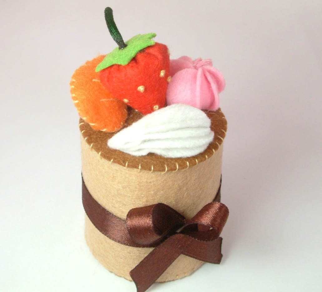 Flaring handmade felt cake light---PDF pattern Via Email--F01