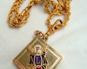 masonic lodge pendant on 14 kt gold figaro chain