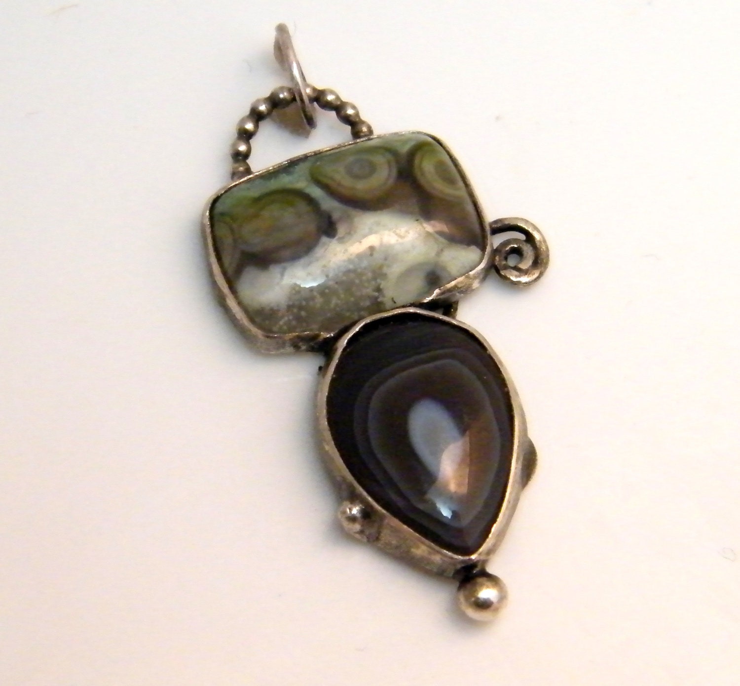 Ocean Jasper and Botswana agate circles and waves pendant