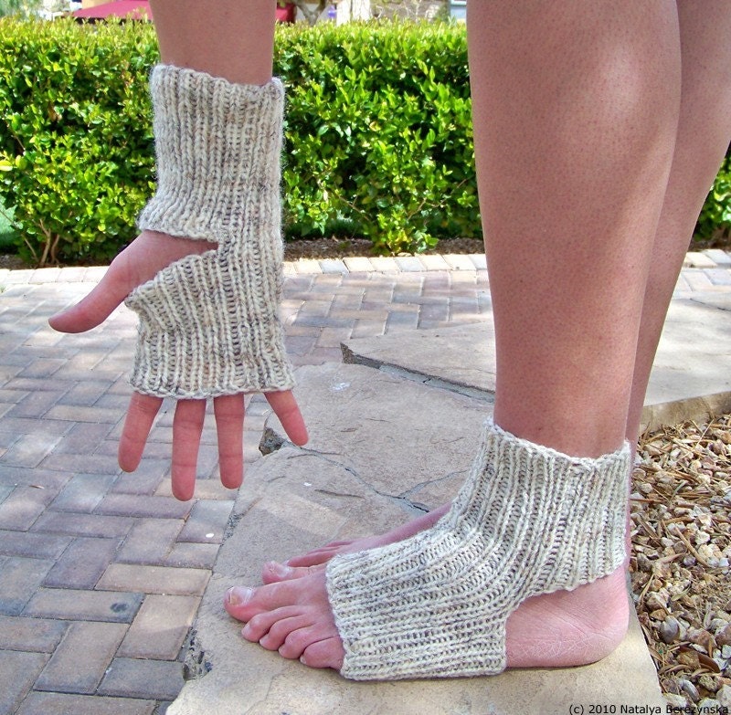 Knitted Yoga Socks in Oatmeal, Arm Warmers, Custom Color - Summer Fashion - Summer Accessories - theteam ohtteam