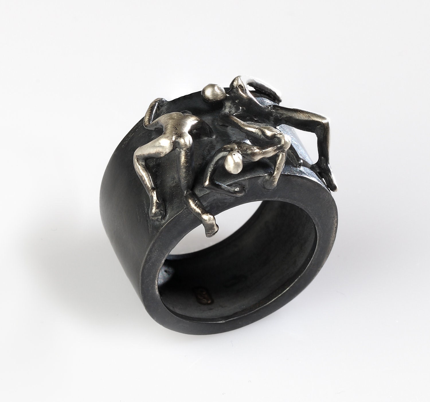 Water Effect Ring