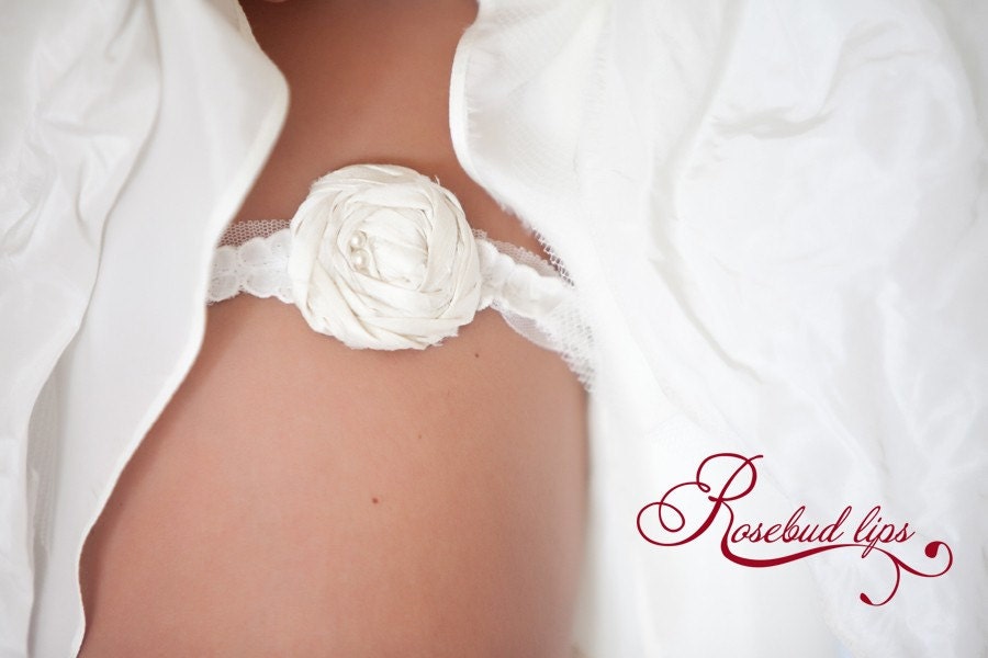 Wedding Garter Set (includes toss garter) perfect for brides to be
