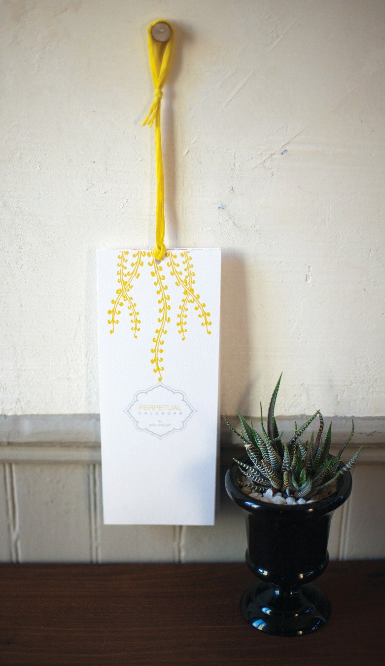 BOTANICAL PERPETUAL CALENDAR