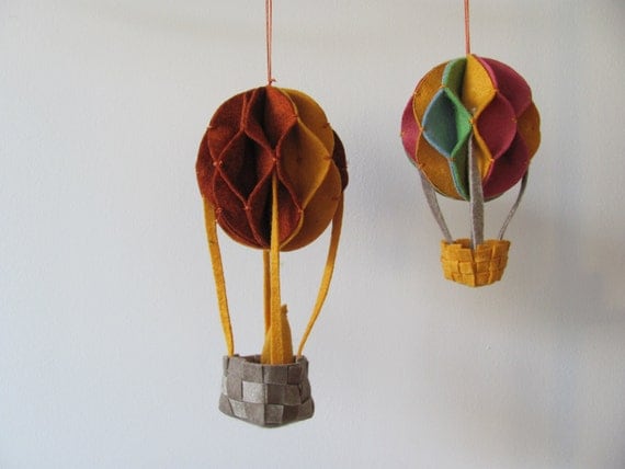 Up Up in the sky-------------DunDun colorful Hot Air Balloon