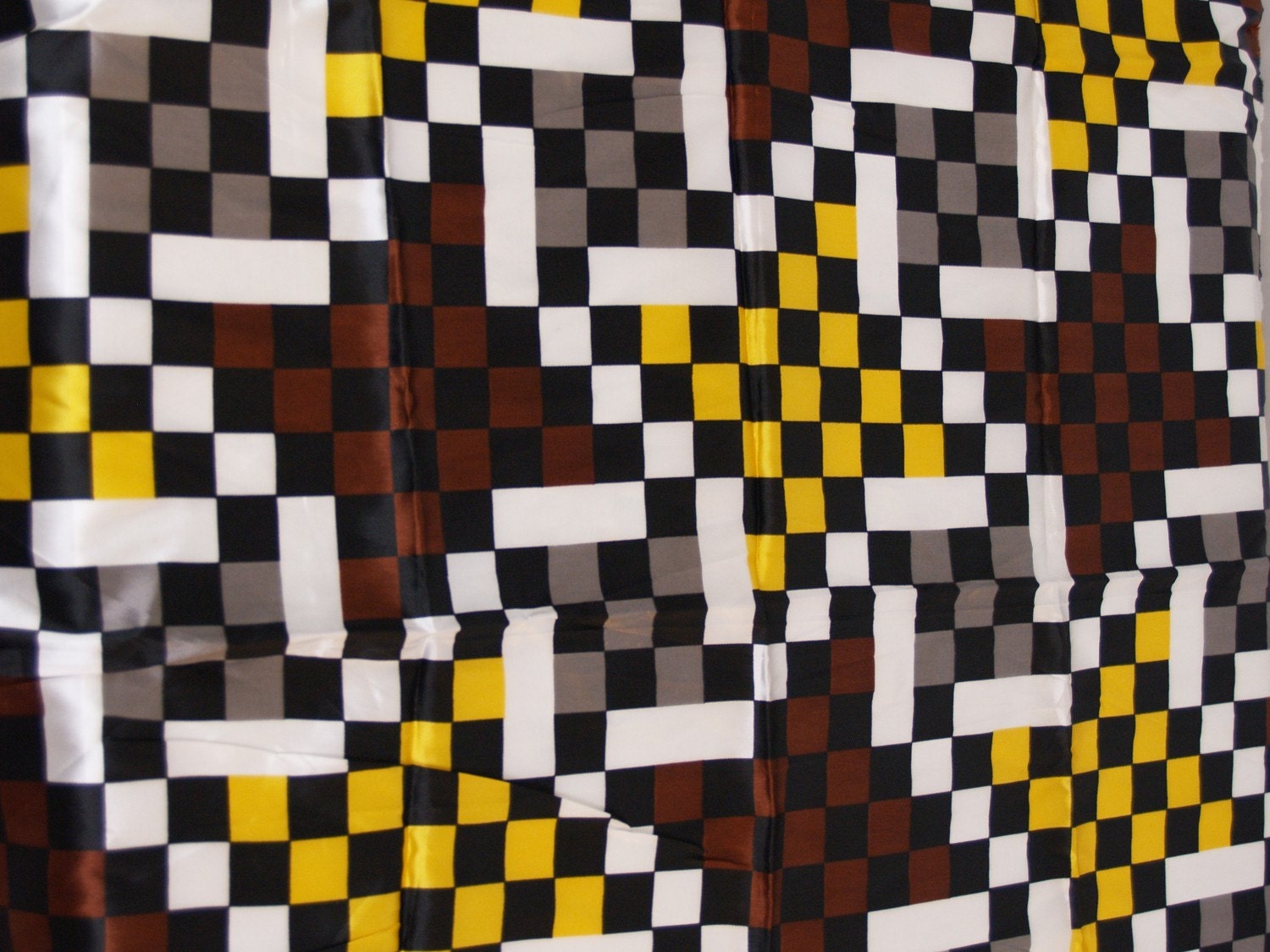 SALE, see shop annoucement. VTG fabric: Silky checkered windmill