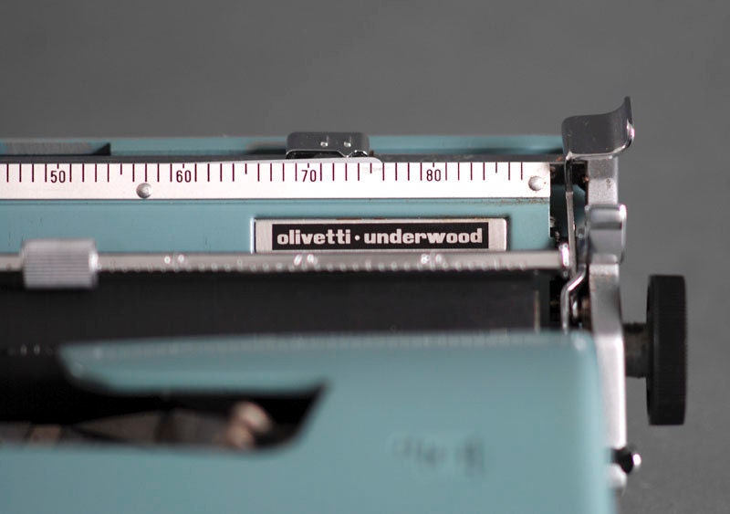 Vintage Underwood Typewriter - Olivetti, Mid Century, Modern, Blue, Retro