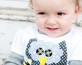 Owl Hoo-pla Yellow & Gray Owl Shirt (Short Sleeved)