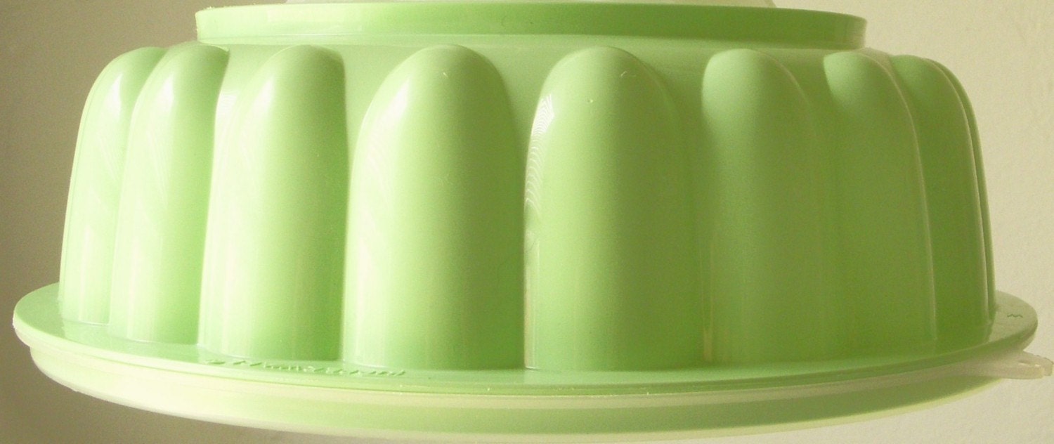 Mint Green TUPPERLIGHT - Vintage Tupperware Jell-O Mold Hanging Lighting Fixture - Upcycled Pendant Light - Eco Friendly BootsNGus Design