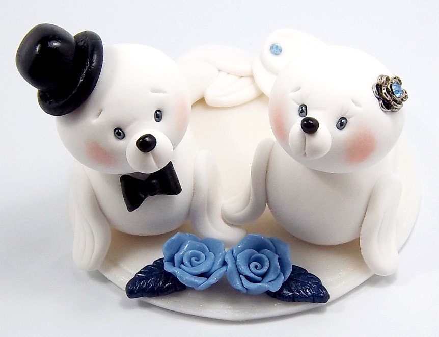 Custom Wedding Cake Topper, White Harp Seals Couple, Personalized Figurines, Ready To Ship