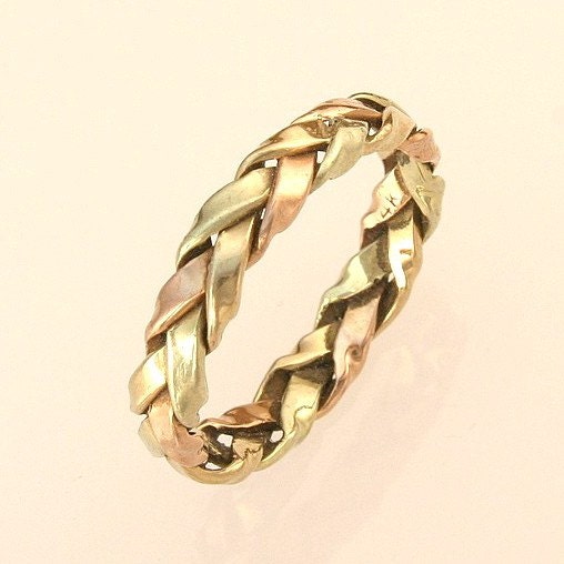 Braided Ring, in multiple gold strands, for the bride
