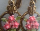 SALE Vintage 1960s Pink Flower Enamel Drop Earrings