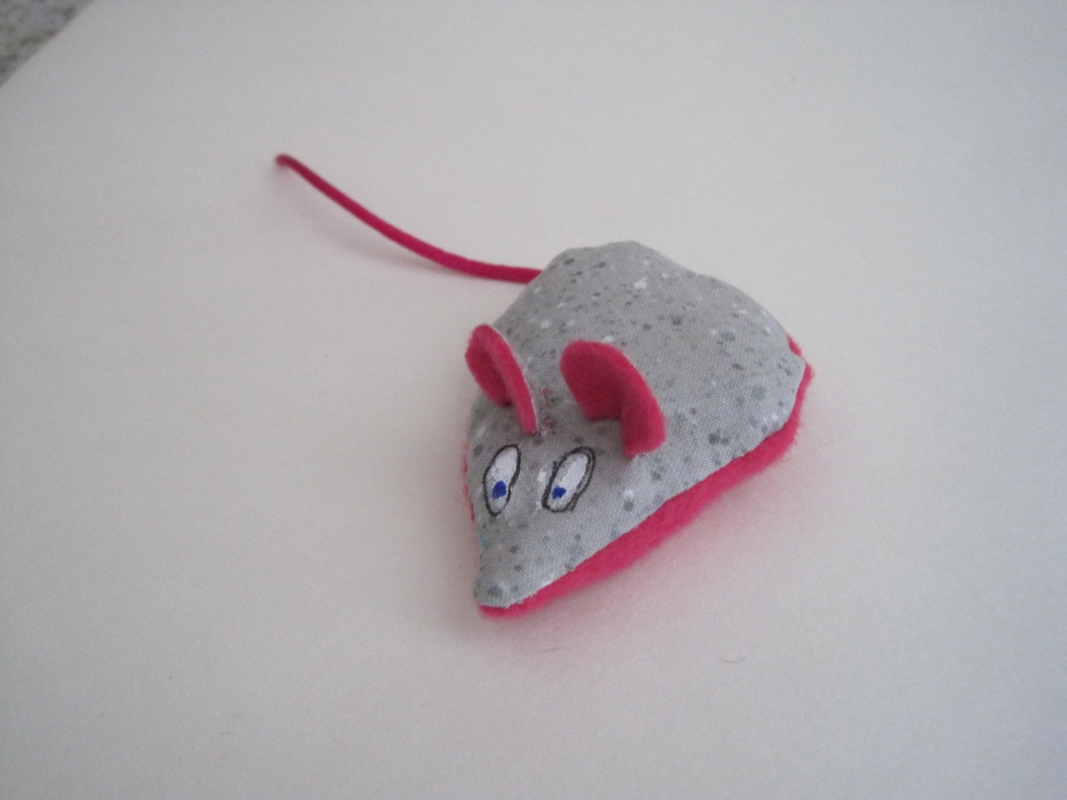 Mouse Cat Toy - Fushia - Cat Toy Filled with Organic Catnip - mf
