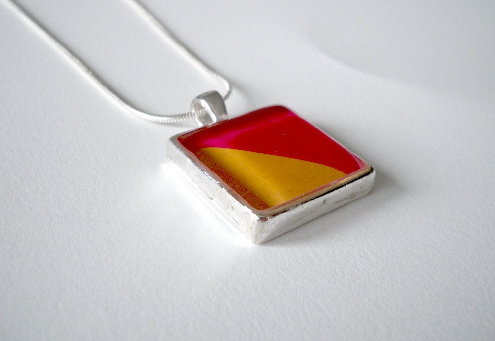 Nautical Flag O Pendant