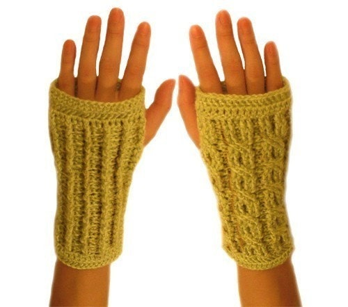 Reversible Wrist Warmers - PDF Crochet Pattern - Instant Download