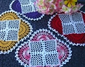 Mini doilies set