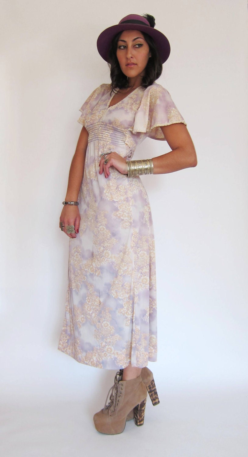 Vintage 70s Flutter Sleeve Floral Bohemian Dress