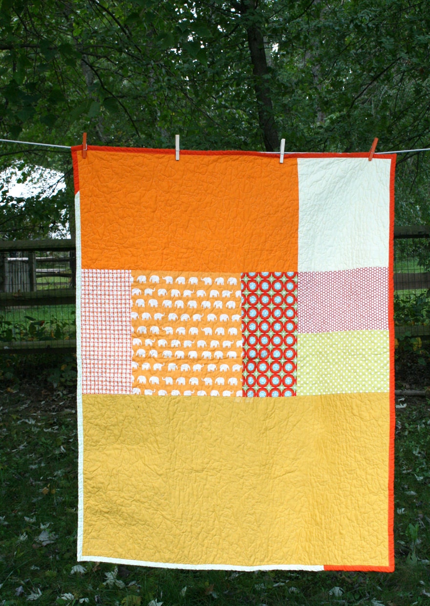 Crib Quilt with organic cotton batting - contemporary design