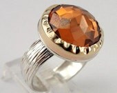 SPECIAL SALE PRICE - Stunning 9K Yellow Gold & Silver Ring size 6 (rd r100