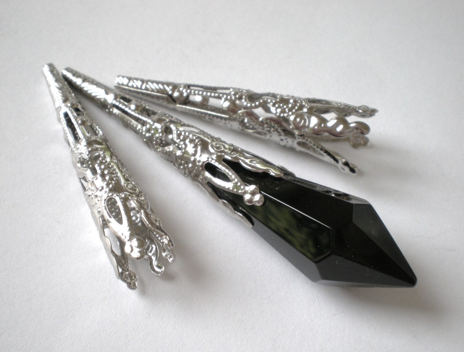 12 bead caps silver filigree cone 42mm 2mm