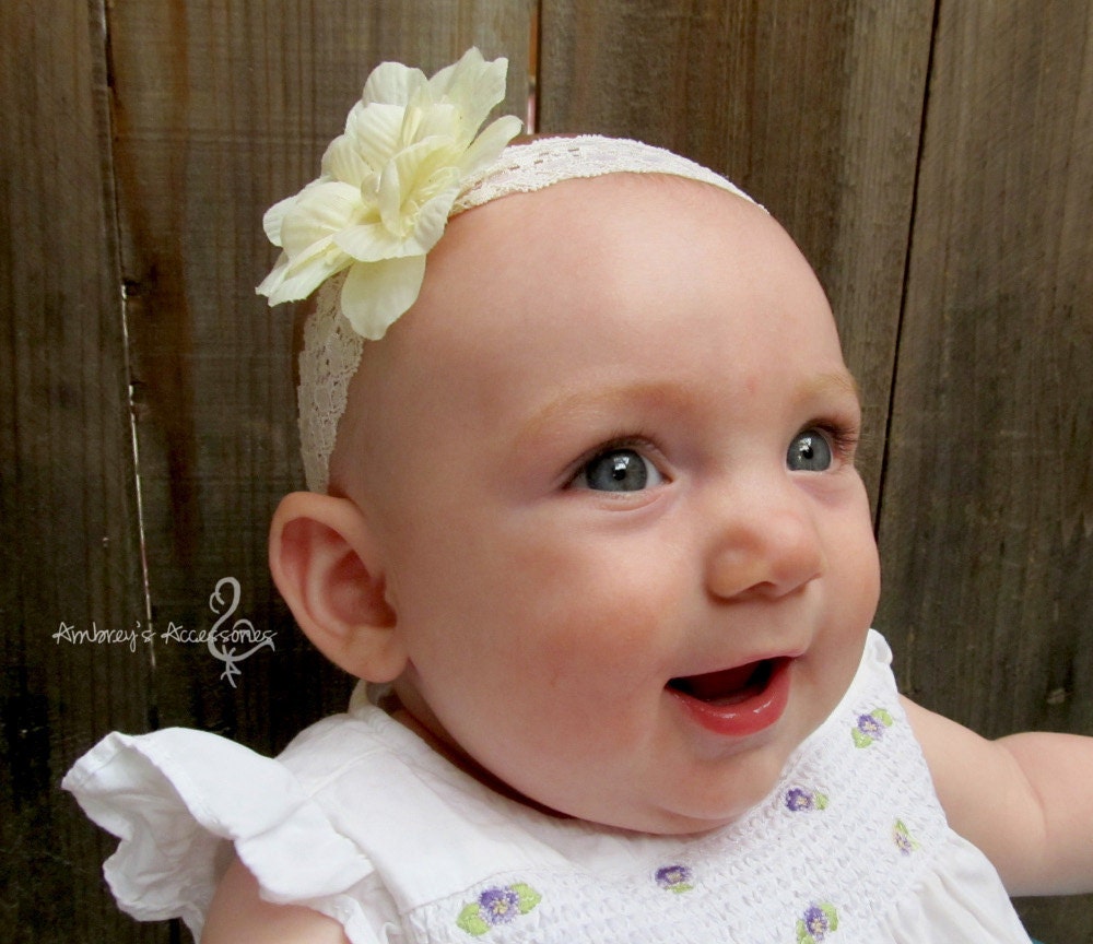 Ivory Posy Flower, Interchangeable Snap Accessory